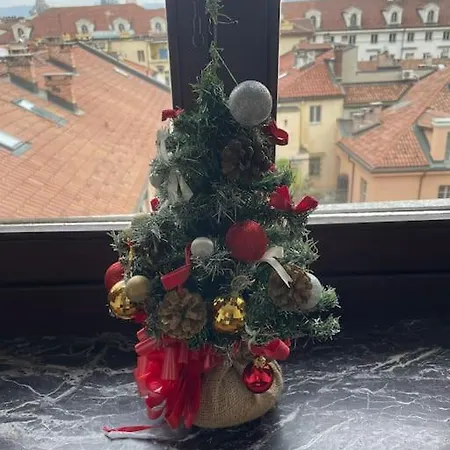 Lägenhet Mansarda Di Charme Con Vista